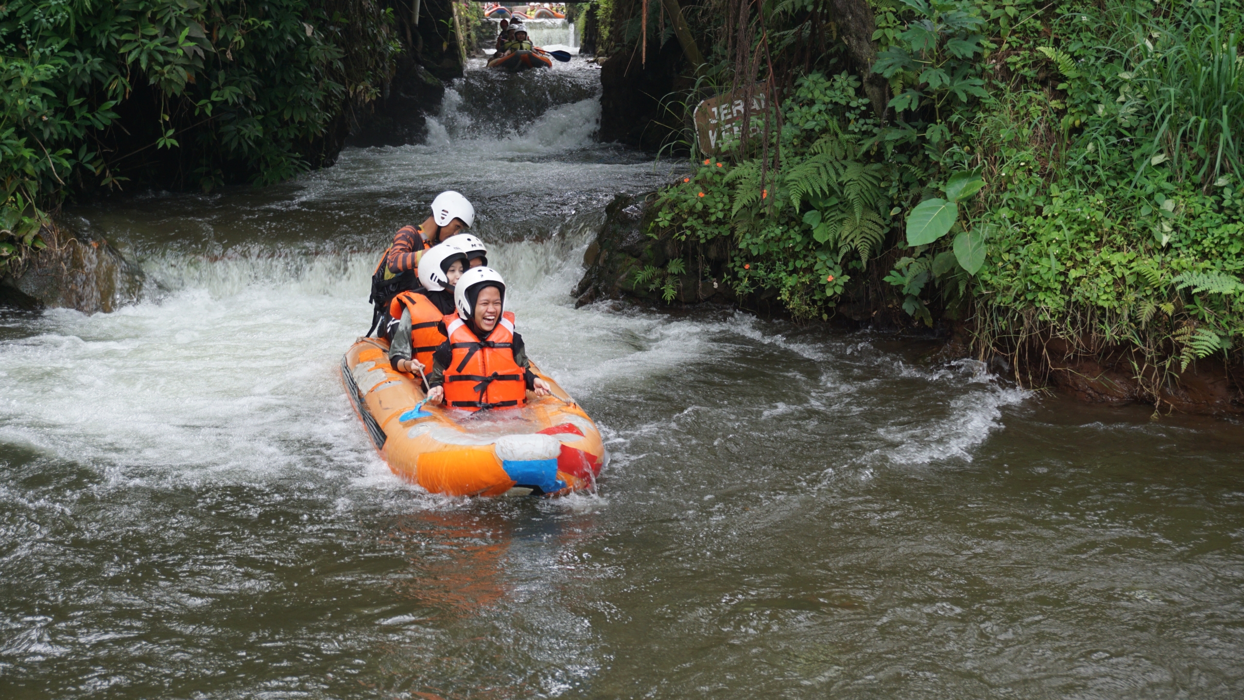 Lokasi Rafting Recommended di Bandung