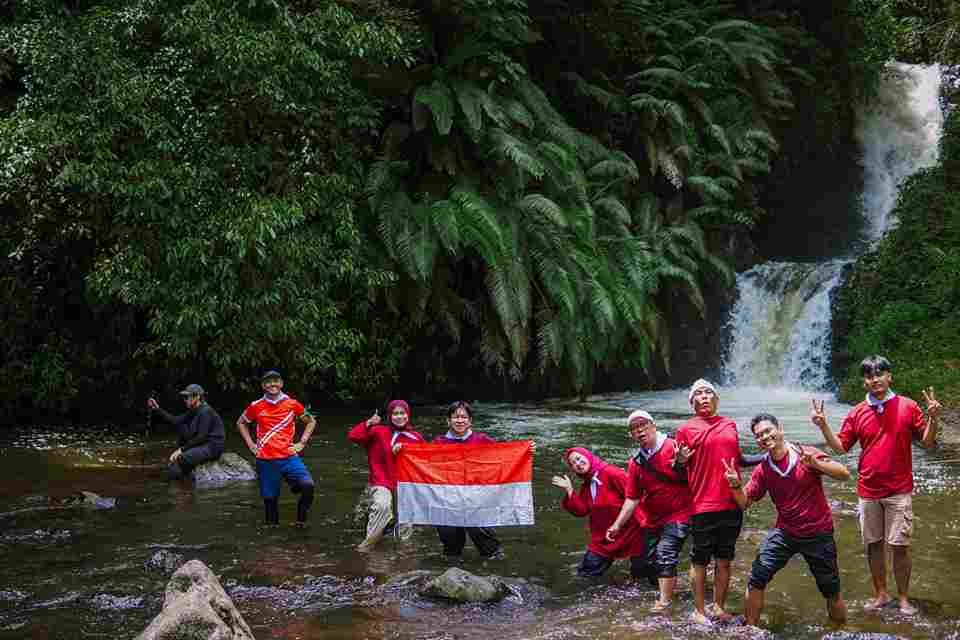 Trekking Curug Sukawana EO Prabu Outbound